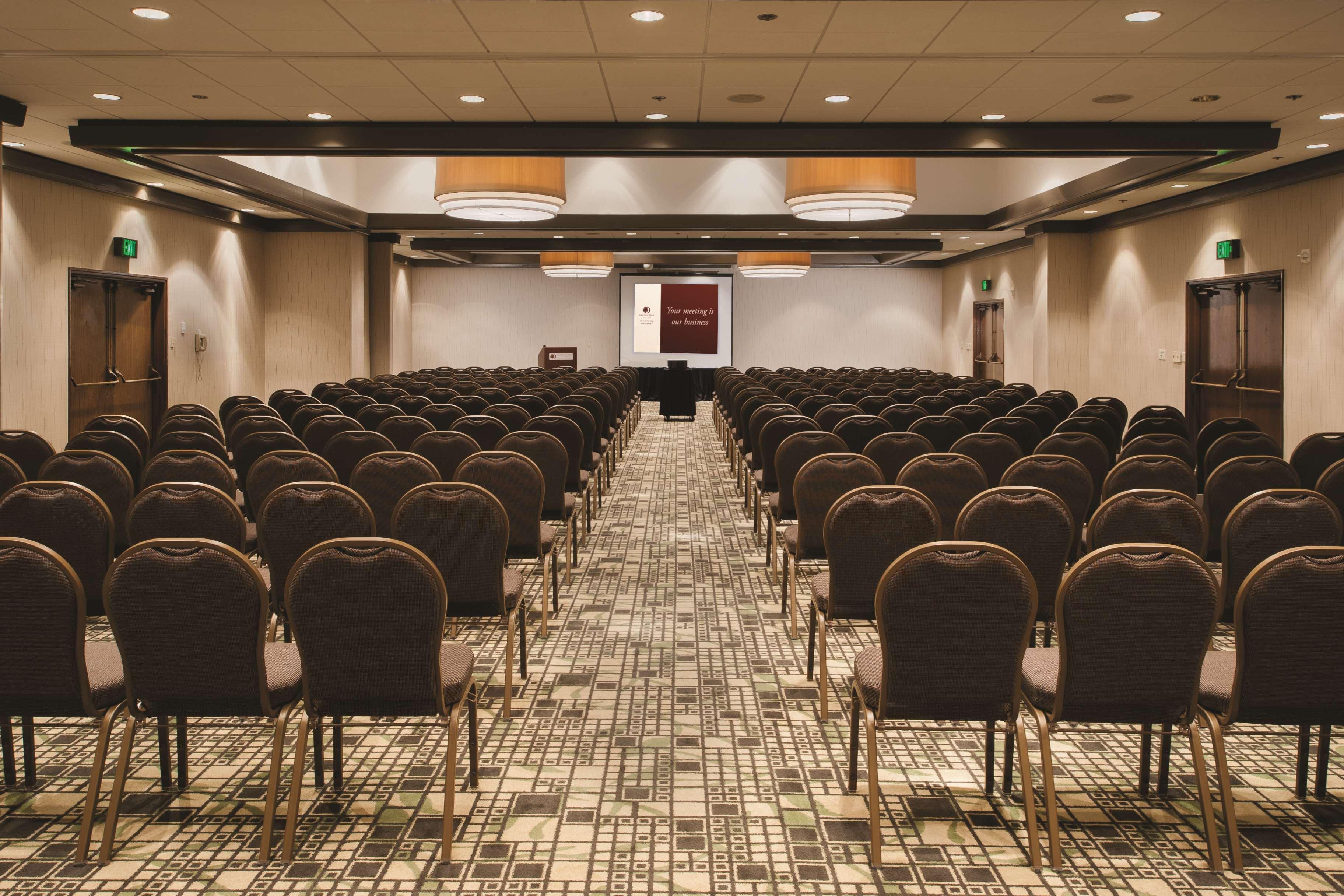 Doubletree By Hilton Hotel & Executive Meeting Center Omaha-Downtown Kültér fotó